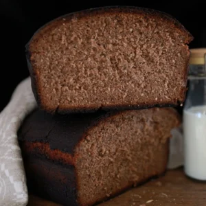 Natūralaus raugo rankomis minkyta ruginė duona