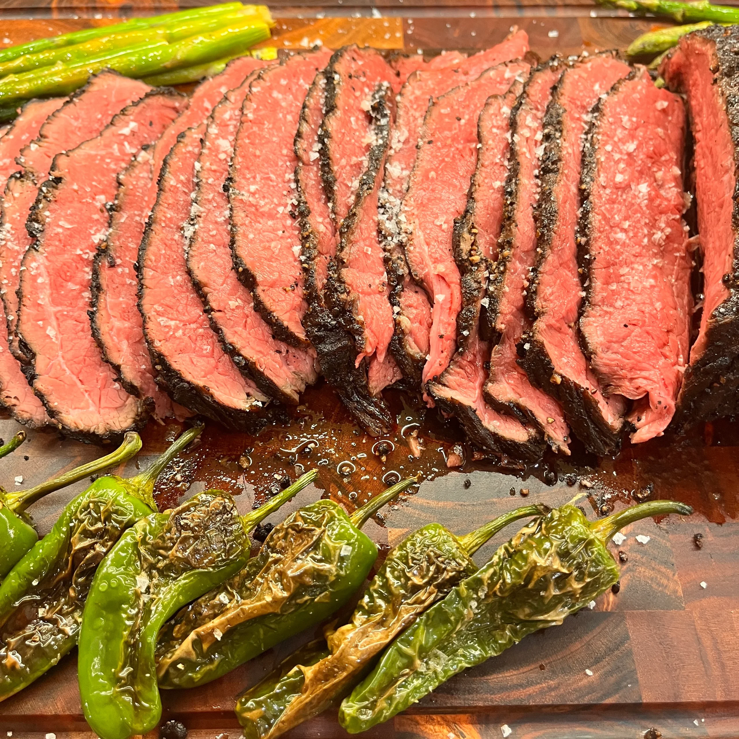 Jautienos kepsnys. Nugarinė